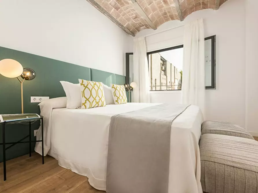 Immagine 9 di Appartamento in affitto  in Carrer de Bordeus a Barcelona