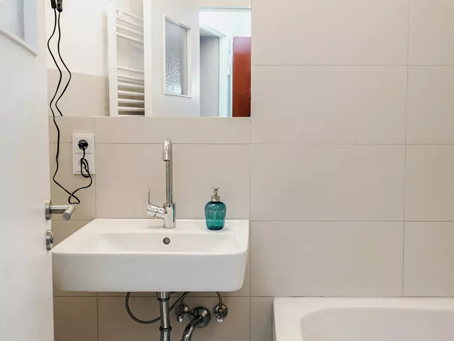 Immagine 9 di Appartamento in affitto  in Albrechtstraße a Berlin