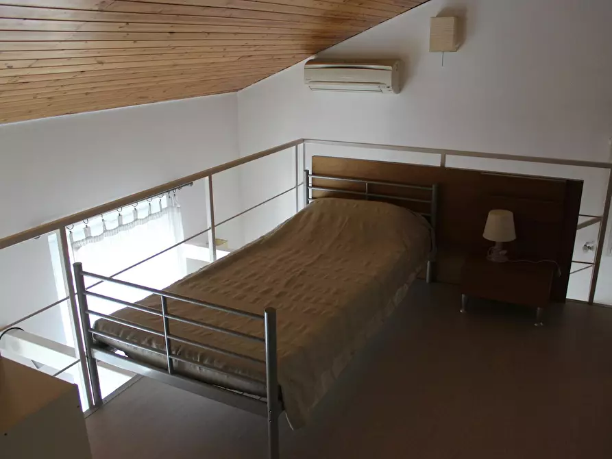 Immagine 6 di Camera condivisa in affitto  in Via Lambrate a Milano