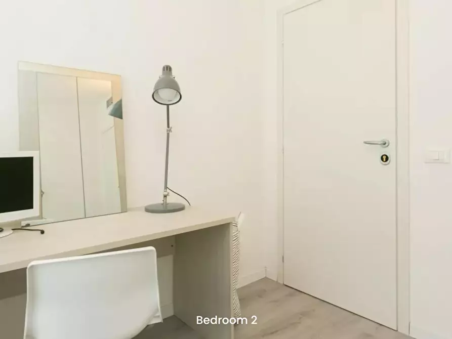 Immagine 6 di Camera in affitto  in Via Francesco Caracciolo a Milano