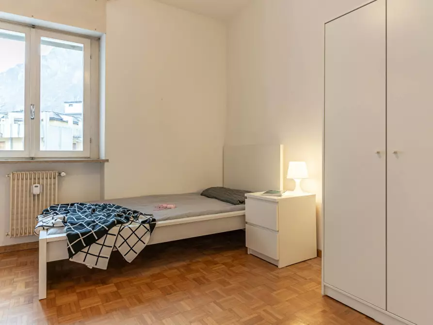 Immagine 2 di Camera condivisa in affitto  in Via Giovanni Zanella a Trento