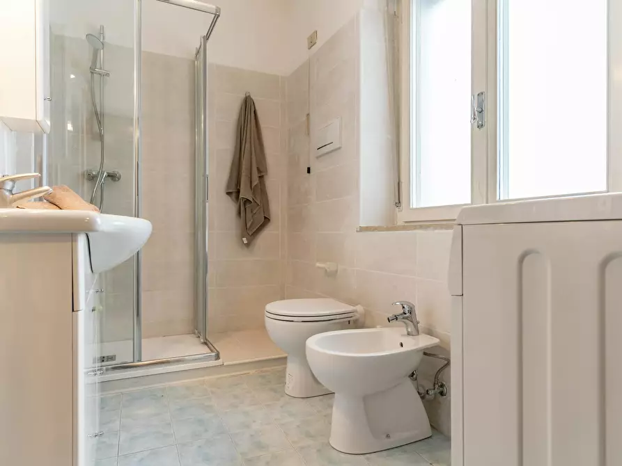 Immagine 5 di Camera in affitto  in Via Giovanni Zanella a Trento