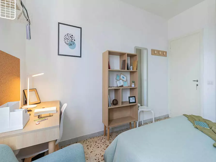 Immagine 6 di Camera in affitto  in Via degli Ortaggi a Roma