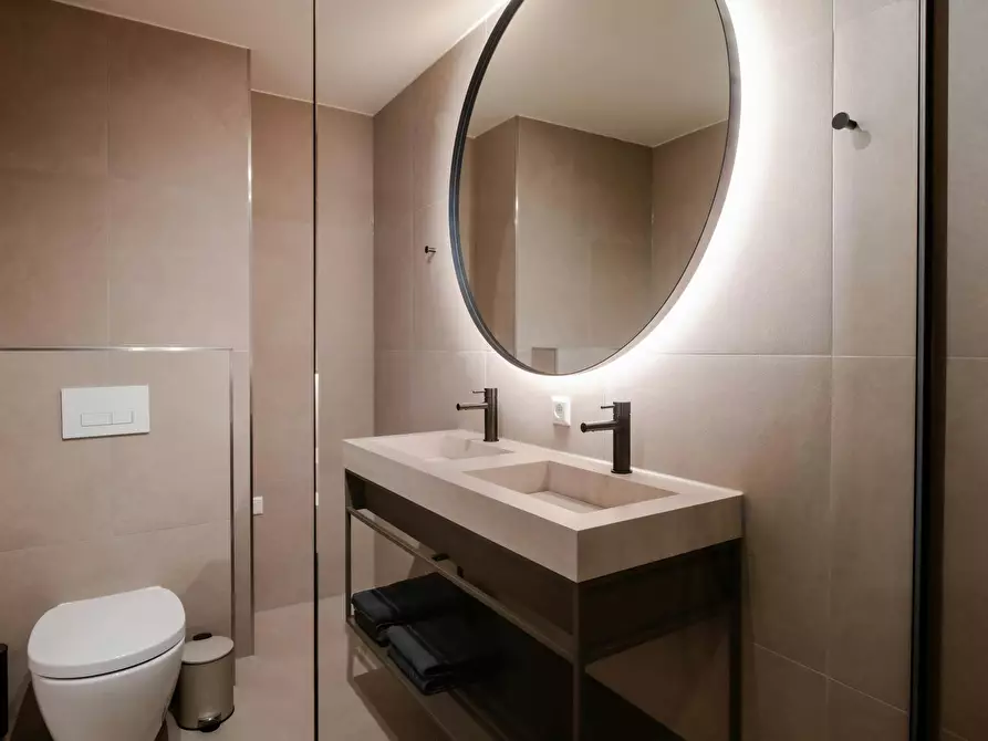 Immagine 10 di Appartamento in affitto  in Mathenesserlaan a Rotterdam