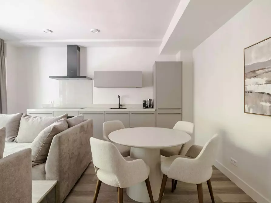 Immagine 8 di Appartamento in affitto  in Mathenesserlaan a Rotterdam