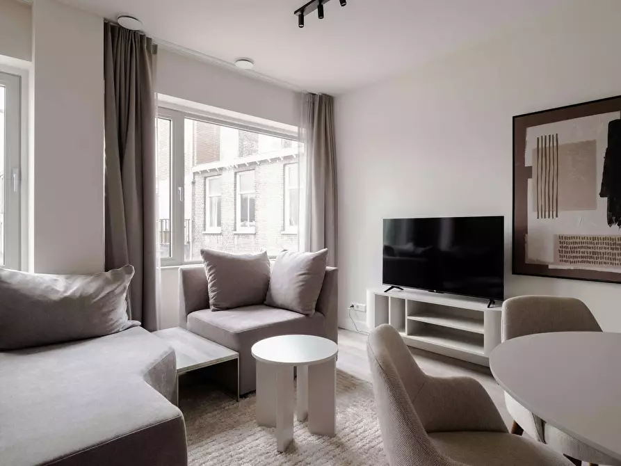 Immagine 2 di Appartamento in affitto  in Mathenesserlaan a Rotterdam