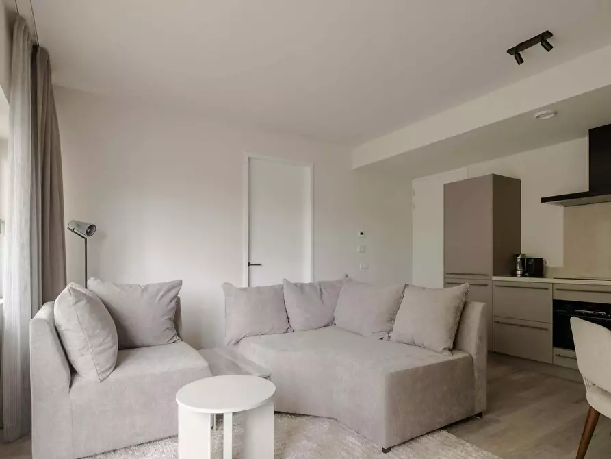 Immagine 6 di Appartamento in affitto  in Mathenesserlaan a Rotterdam