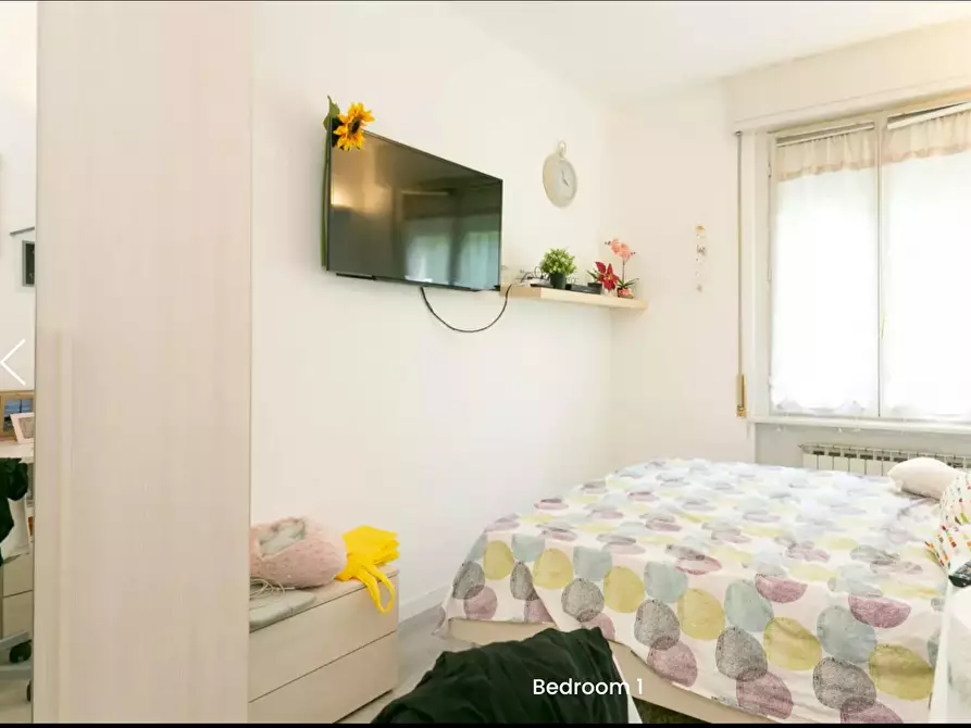 Immagine 2 di Camera in affitto  in Via Francesco Caracciolo a Milano