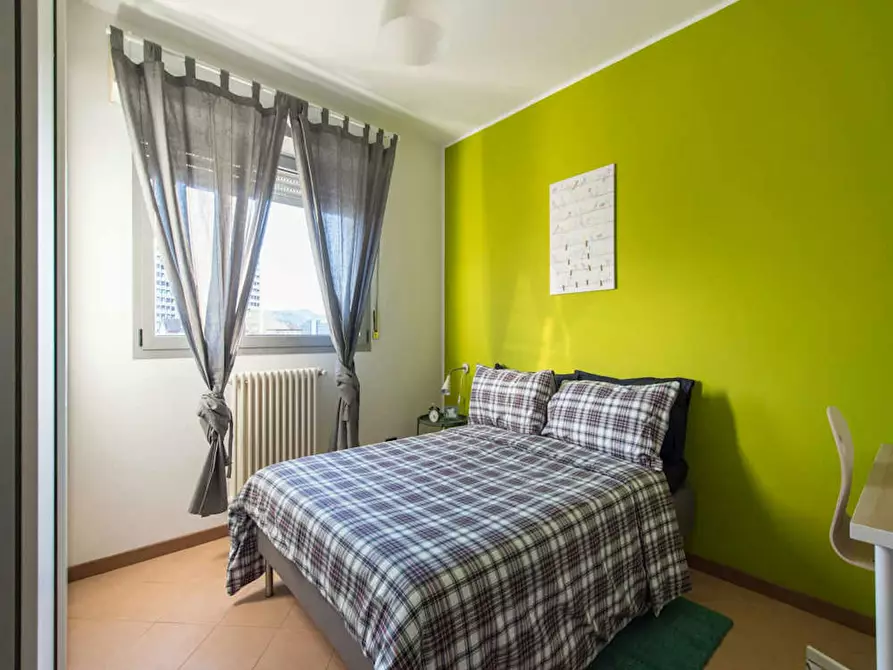 Immagine 2 di Camera in affitto  in Via del Lavoro a Bologna