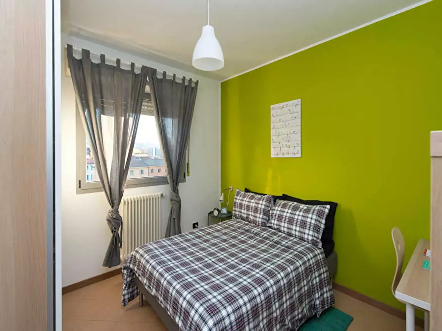 Immagine 1 di Camera in affitto  in Via del Lavoro a Bologna