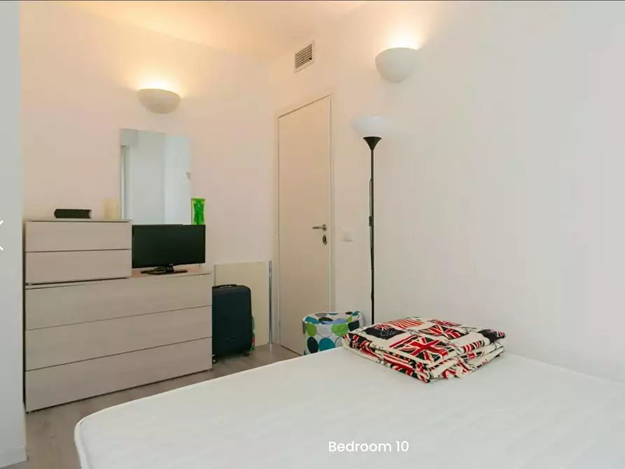 Immagine 3 di Camera in affitto  in Via Francesco Caracciolo a Milano