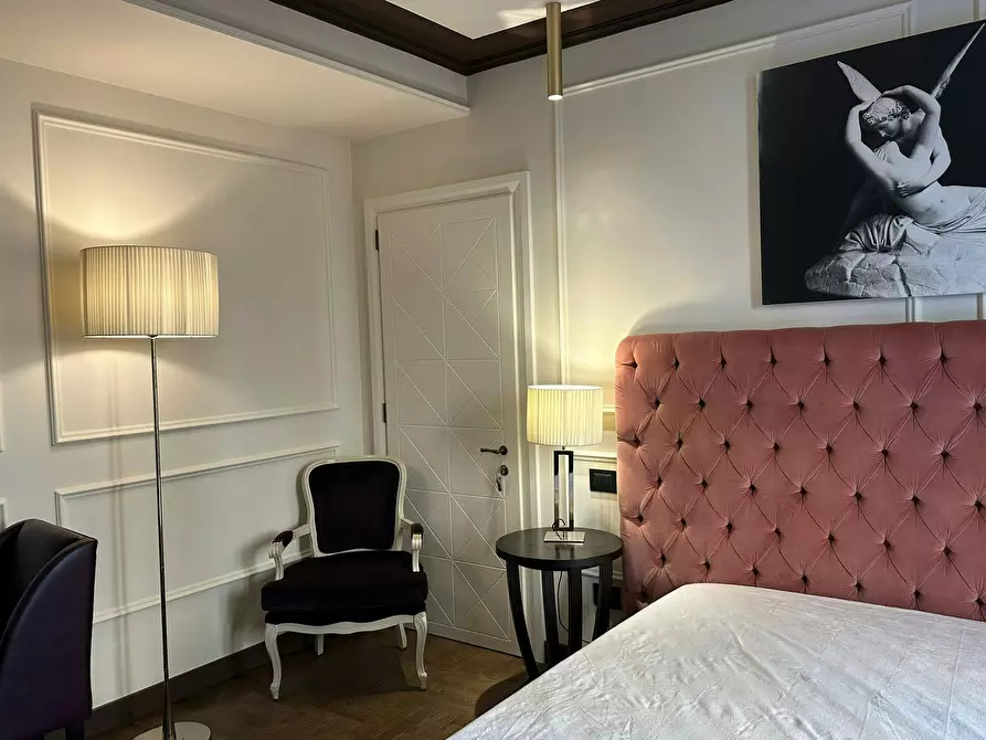 Immagine 9 di Appartamento in affitto  in Via dei Brunelleschi a Firenze