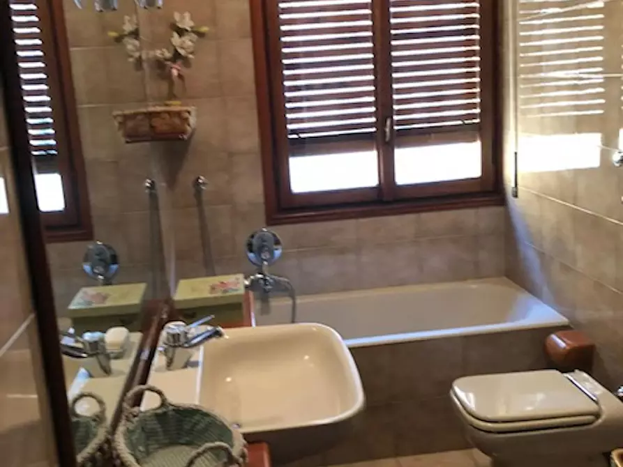 Immagine 5 di Camera in affitto  in Via Leopoldo Sabbatini a Milano