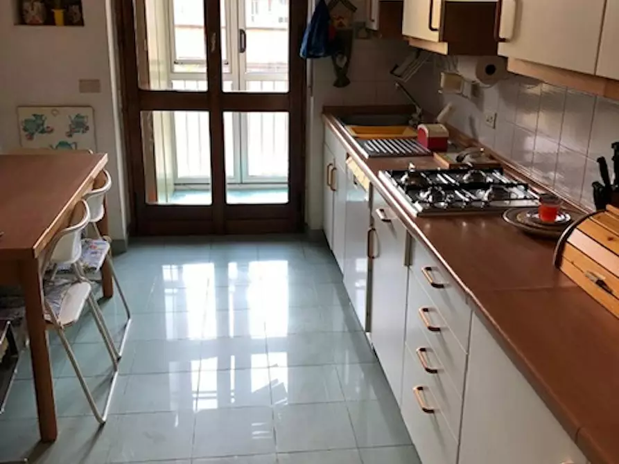 Immagine 4 di Camera in affitto  in Via Leopoldo Sabbatini a Milano