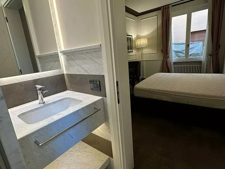 Immagine 8 di Appartamento in affitto  in Via dei Brunelleschi a Firenze