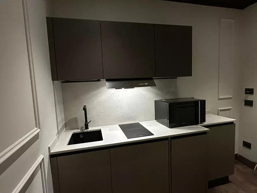 Immagine 4 di Appartamento in affitto  in Via dei Brunelleschi a Firenze