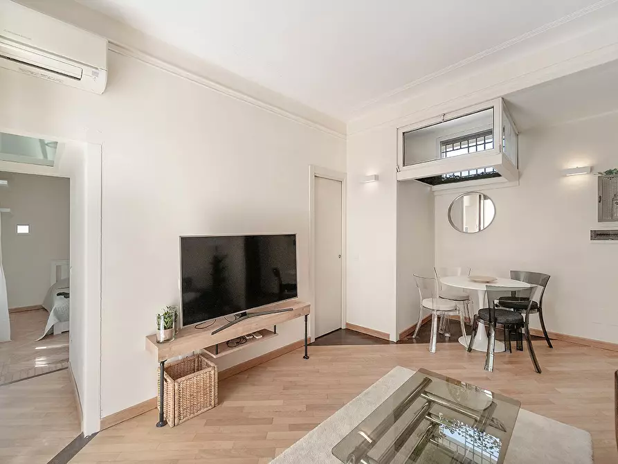 Immagine 10 di Appartamento in affitto  in Via Angelo Poliziano a Milano
