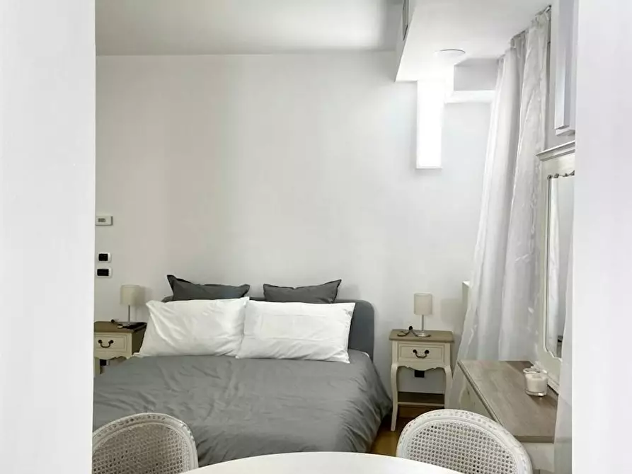 Immagine 3 di Appartamento in affitto  in Via Agnello a Milano