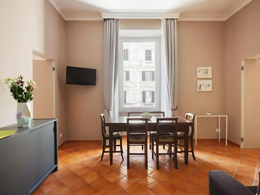 Immagine 1 di Appartamento in affitto  in Via Cavour a Roma