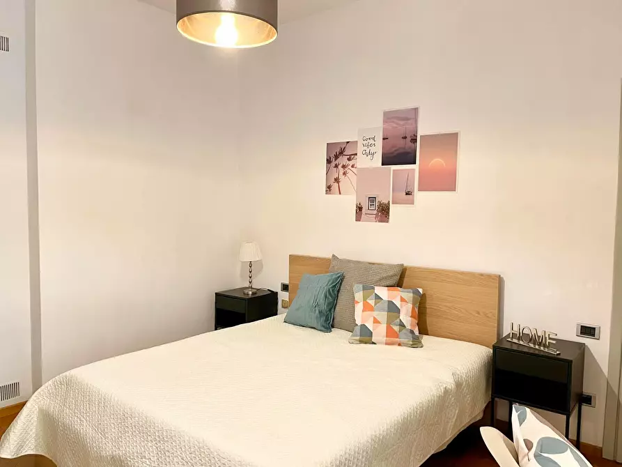 Immagine 7 di Camera in affitto  in Via Gustavo Modena a Firenze