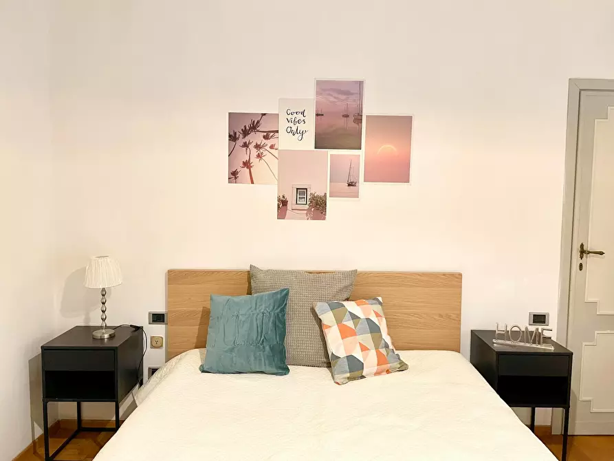 Immagine 5 di Camera in affitto  in Via Gustavo Modena a Firenze