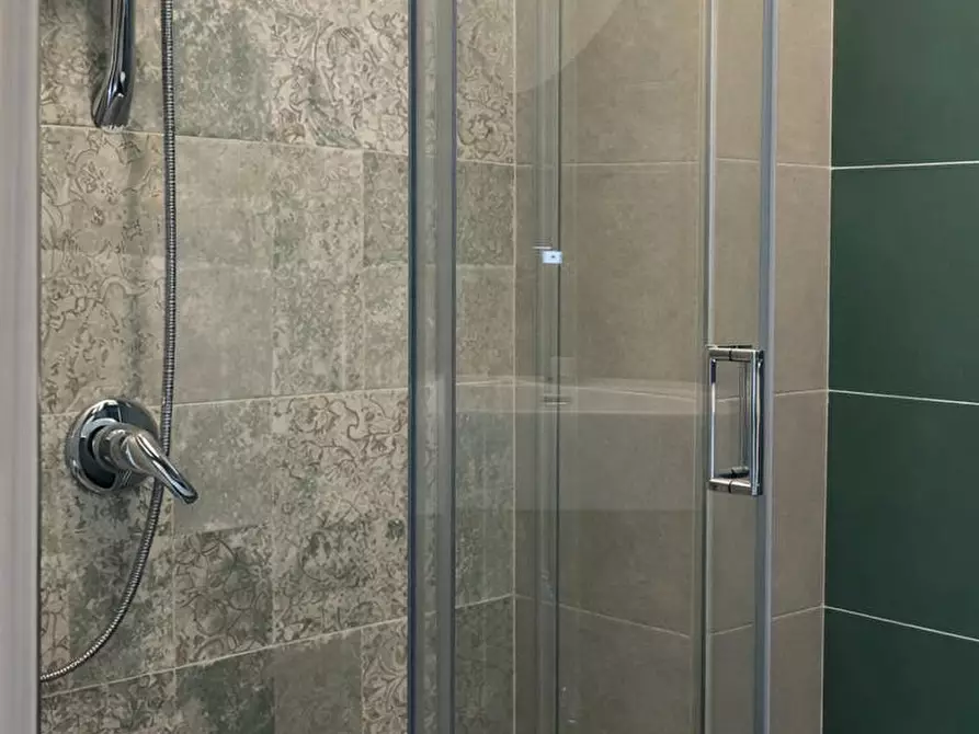 Immagine 3 di Appartamento in affitto  in Via Carbonara a Napoli