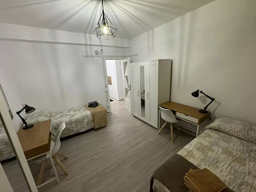 Immagine 3 di Camera in affitto  in Piazza dei Consoli a Roma