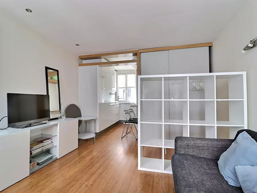 Immagine 4 di Appartamento in affitto  in Rue de Lancry a Paris