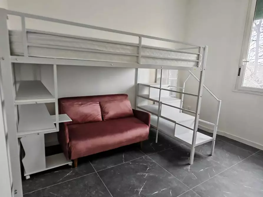 Immagine 2 di Camera in affitto  in Via Marco Celio a Bologna
