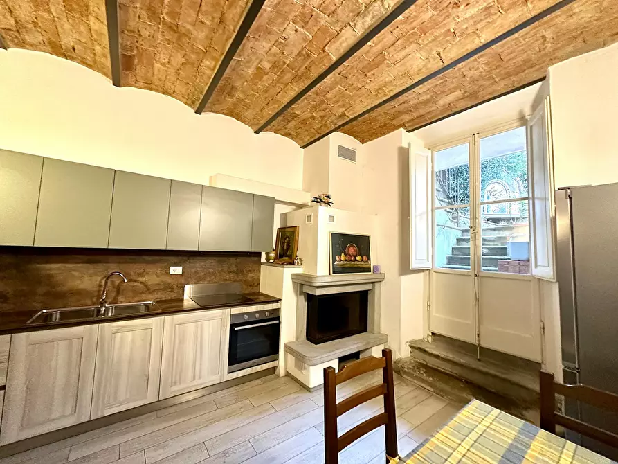 Immagine 10 di Camera in affitto  in Via Francesco Domenico Guerrazzi a Firenze