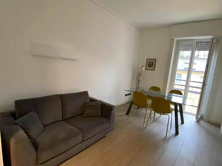 Immagine 3 di Casa indipendente in affitto  in Via Melchiorre Gioia a Milano