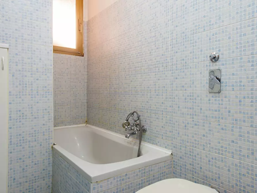 Immagine 2 di Camera in affitto  in Viale Umbria a Milano