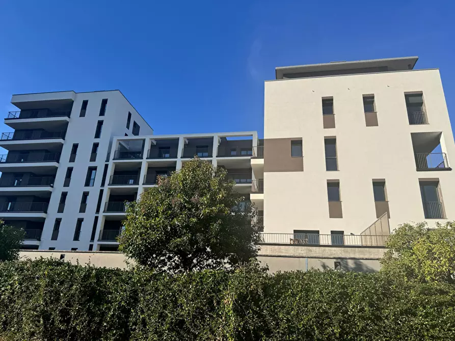 Immagine 2 di Appartamento in affitto  in Piazza Tirana a Milano