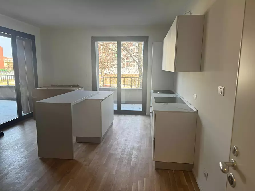 Immagine 4 di Appartamento in affitto  in Piazza Tirana a Milano