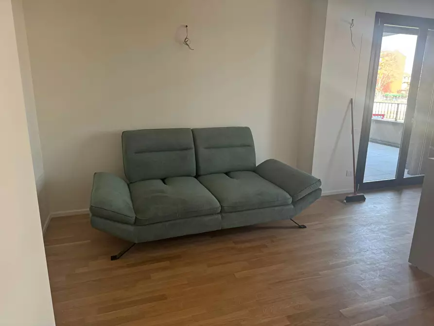 Immagine 5 di Appartamento in affitto  in Piazza Tirana a Milano