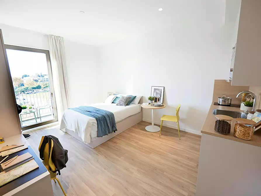 Immagine 5 di Appartamento in affitto  in Avenida de Ahrensburg a Esplugues De Llobregat