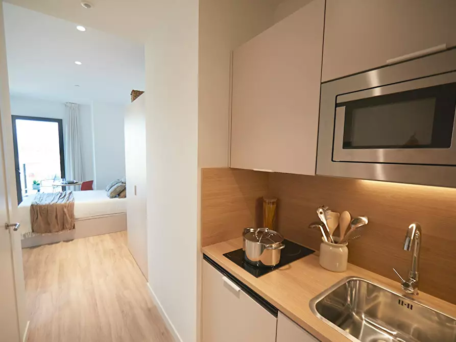 Immagine 6 di Appartamento in affitto  in Avenida de Ahrensburg a Esplugues De Llobregat