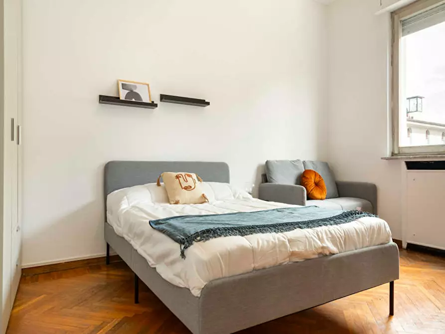 Immagine 6 di Camera in affitto  in Via Sebenico a Milano