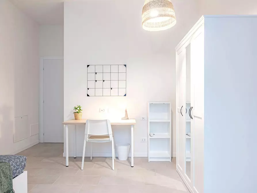 Immagine 5 di Camera in affitto  in Viale Monza a Milano