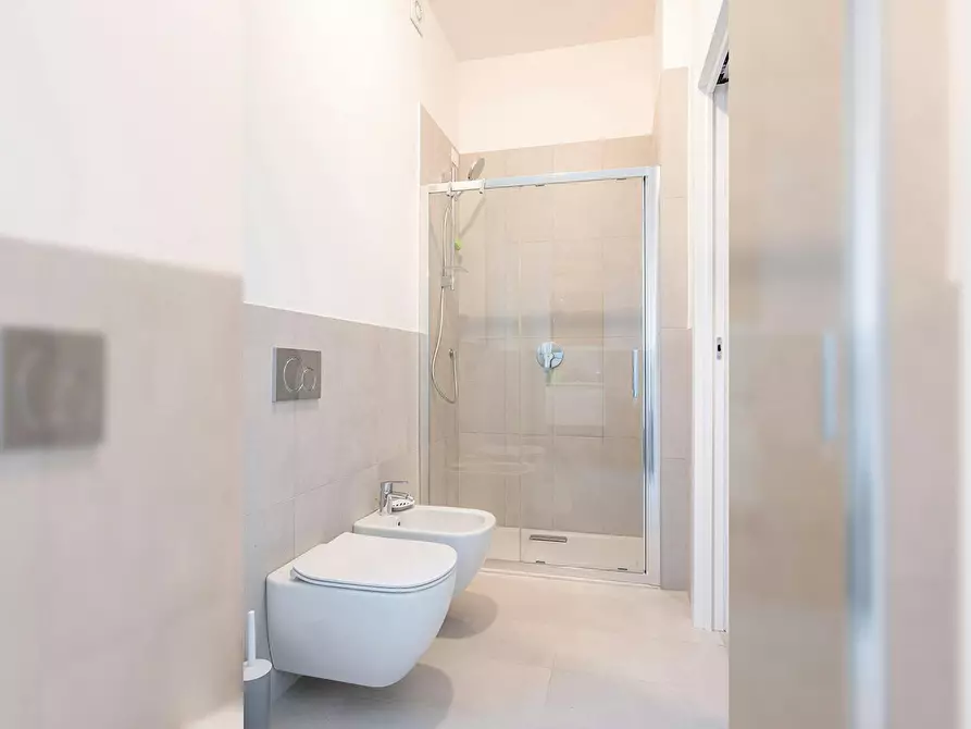 Immagine 9 di Camera in affitto  in Viale Monza a Milano