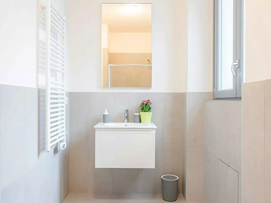 Immagine 10 di Camera in affitto  in Viale Monza a Milano