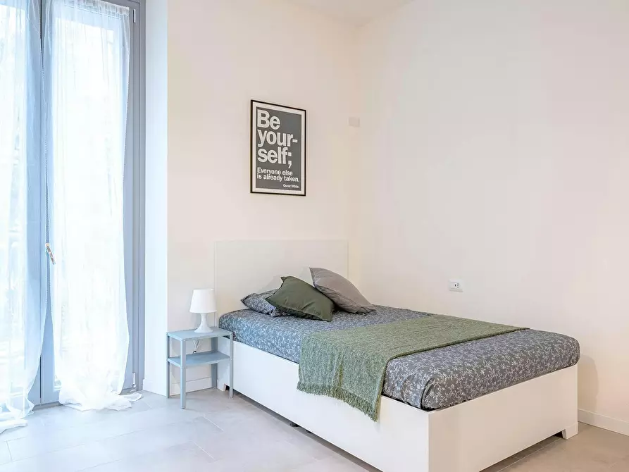 Immagine 2 di Camera in affitto  in Viale Monza a Milano