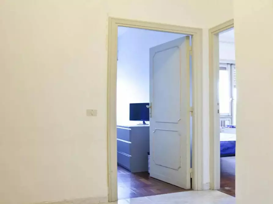 Immagine 10 di Camera in affitto  in Via Lero a Roma