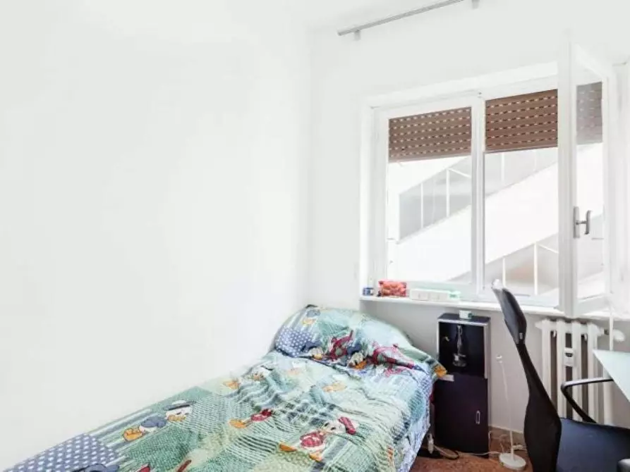 Immagine 3 di Camera in affitto  in Piazza Giancarlo Vallauri a Roma