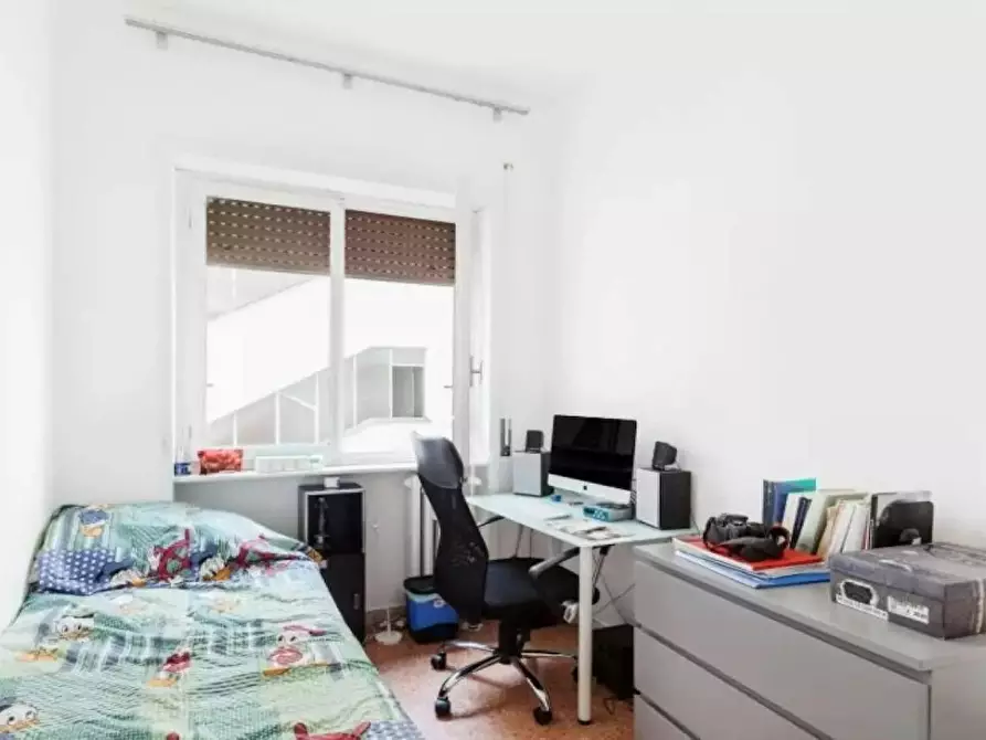 Immagine 1 di Camera in affitto  in Piazza Giancarlo Vallauri a Roma