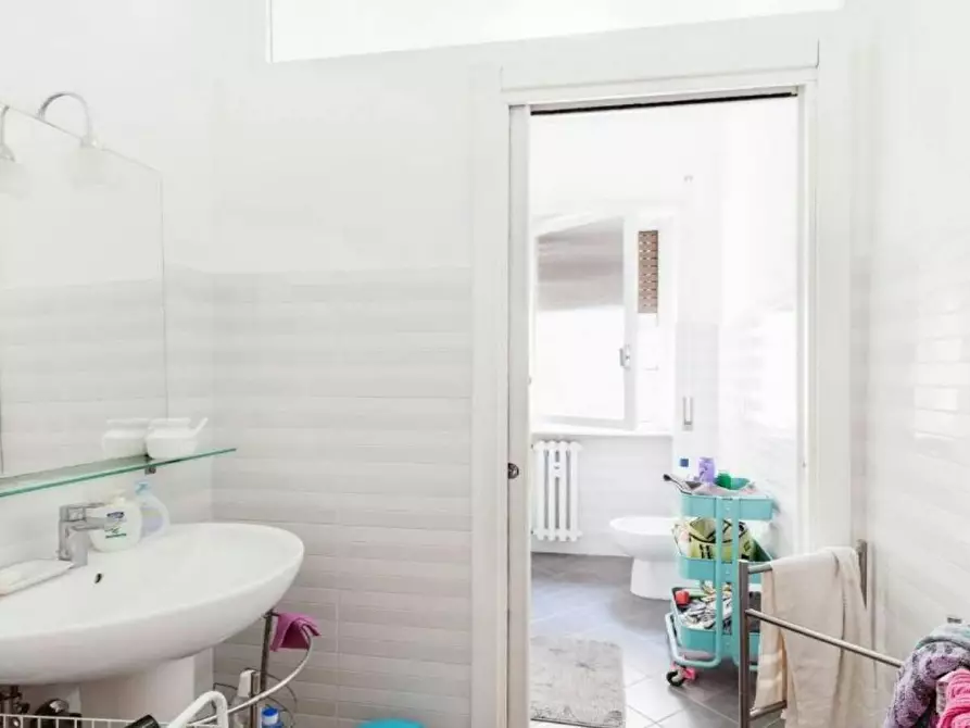 Immagine 8 di Camera in affitto  in Piazza Giancarlo Vallauri a Roma