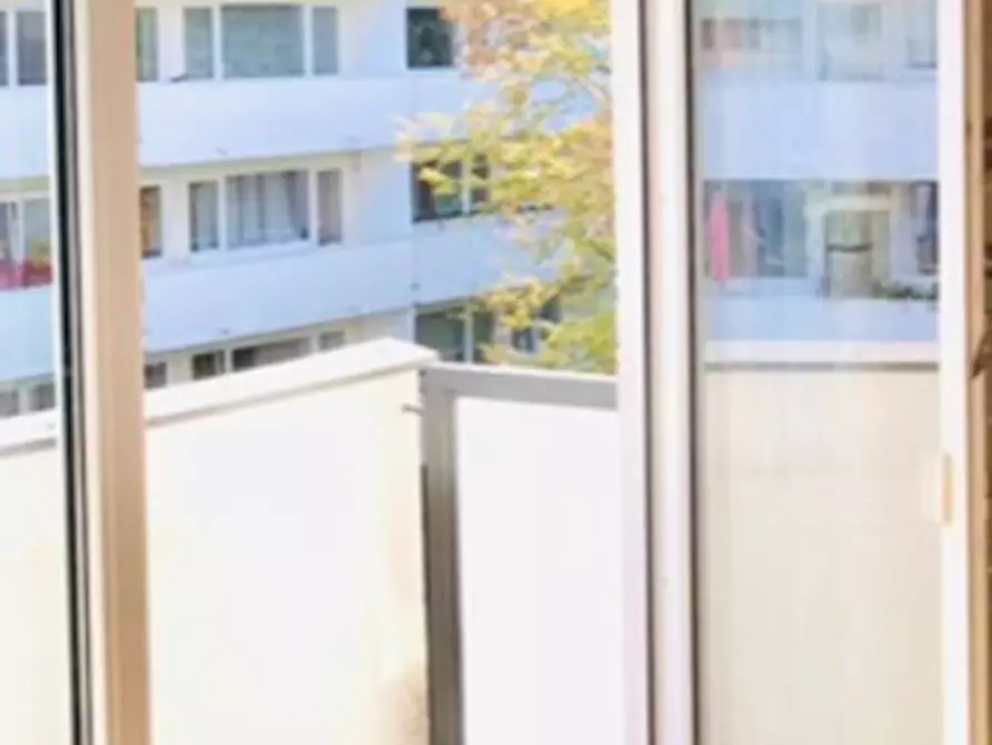 Immagine 2 di Camera in affitto  in Lena-Christ-Straße a München