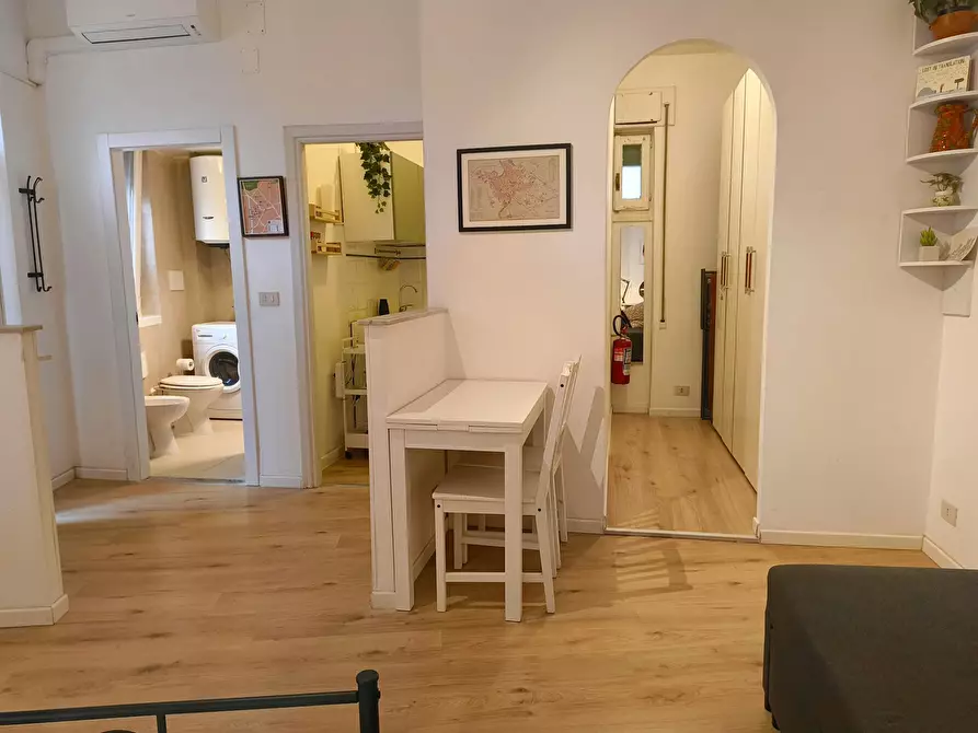 Immagine 4 di Casa indipendente in affitto  in Via Giovanni de Calvi a Roma