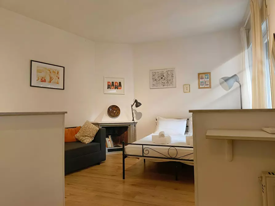 Immagine 7 di Casa indipendente in affitto  in Via Giovanni de Calvi a Roma