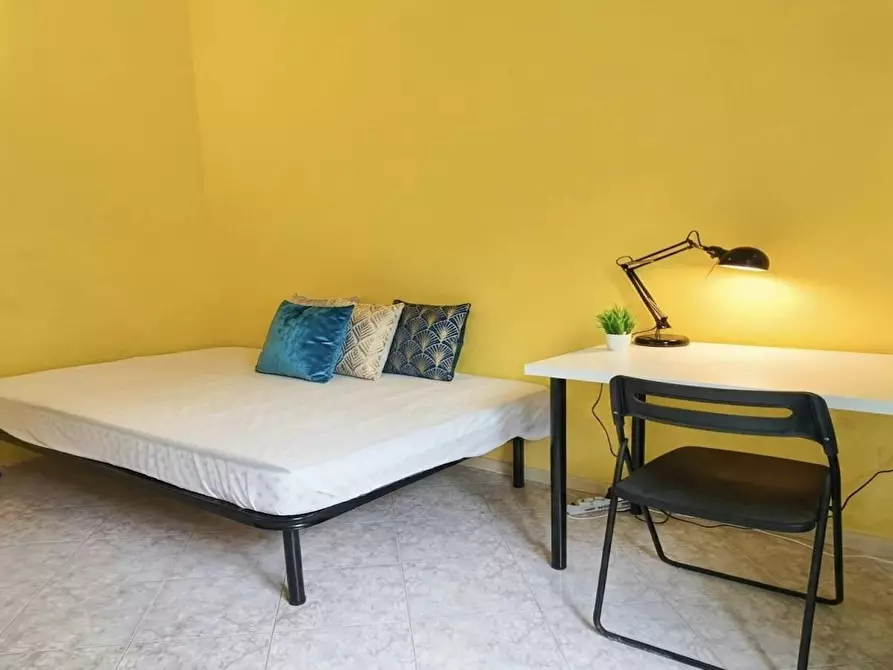 Immagine 2 di Camera in affitto  in Via Giulio Aristide Sartorio a Roma